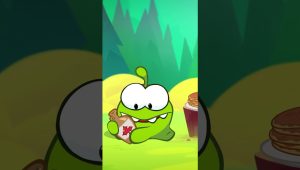 Om Nom هبوط 🤸 رسوم متحركة مضحكة للأطفال | Cut The Rope #omnom #cuttherope #shorts